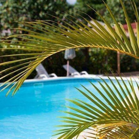 Hotel Le Rotabas Sainte-Anne  Eksteriør billede